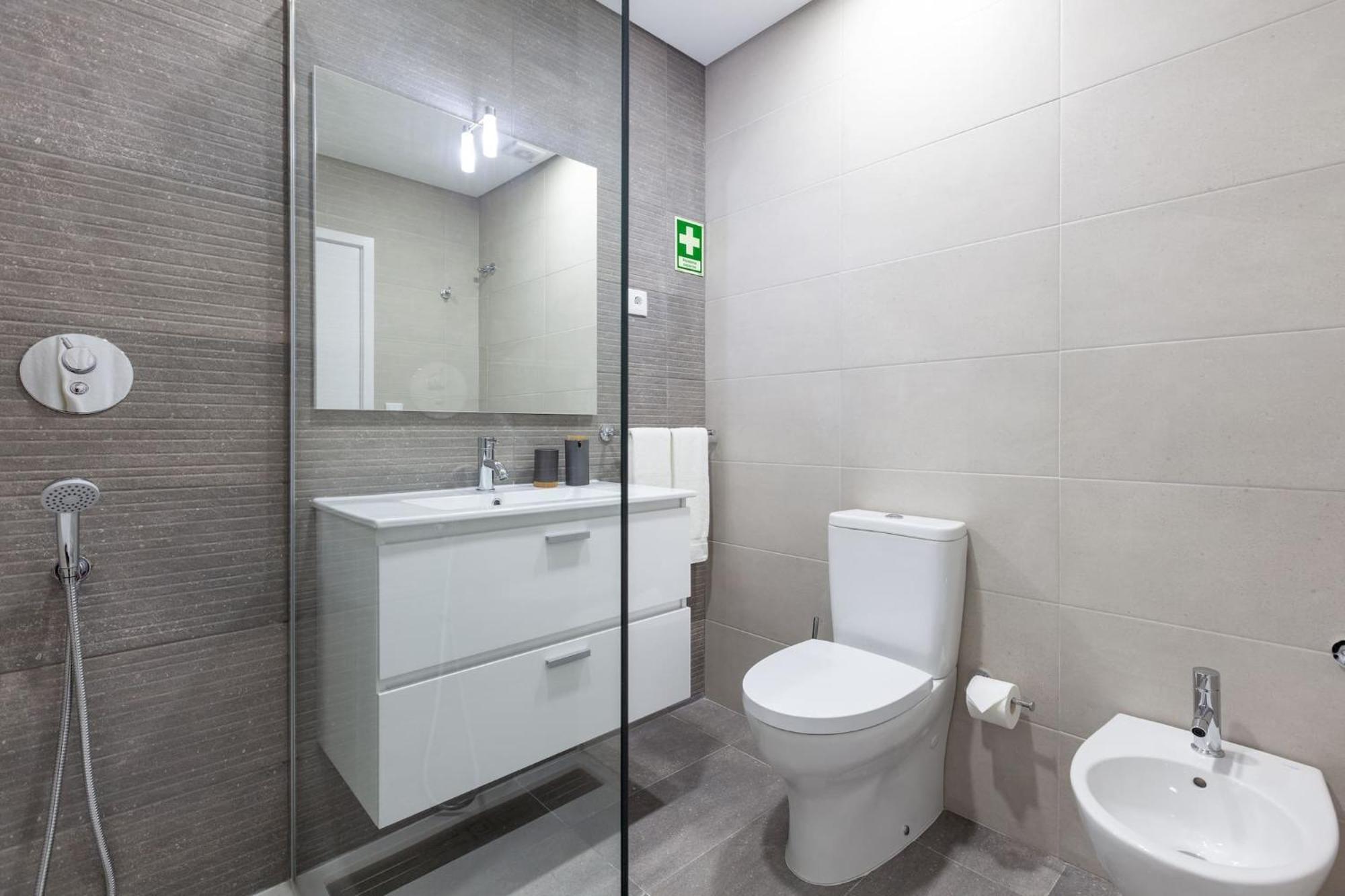 Liberta Lodge Apartment - Minho'S Guest Braga Bagian luar foto