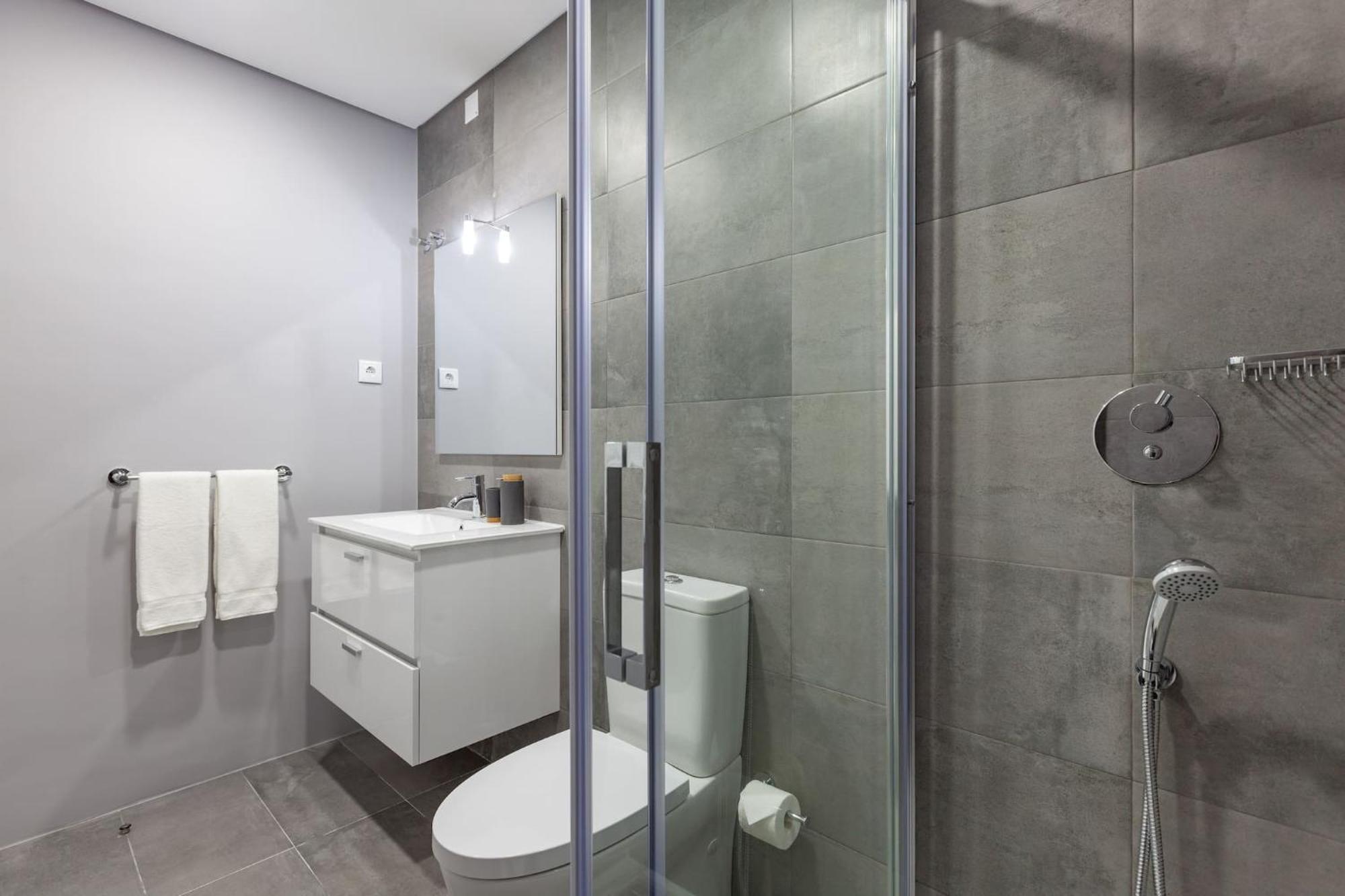 Liberta Lodge Apartment - Minho'S Guest Braga Bagian luar foto