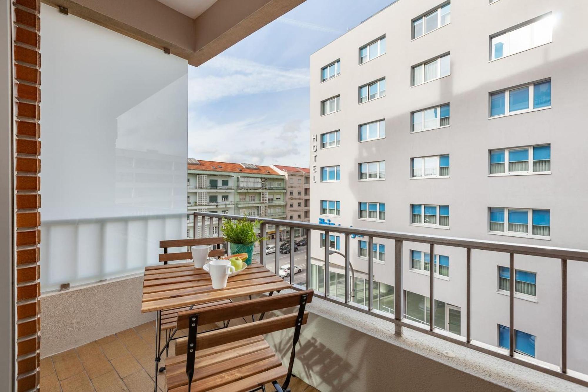Liberta Lodge Apartment - Minho'S Guest Braga Bagian luar foto